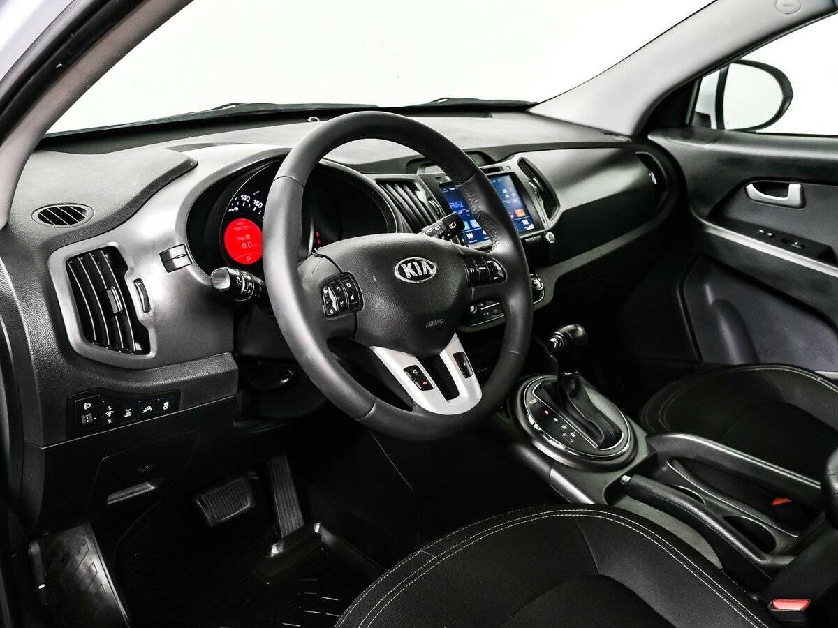 Kia Sportage с пробегом — 2013 год. Фото: #12
