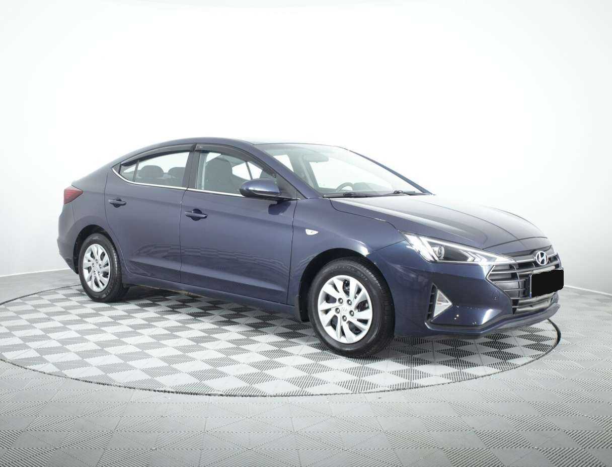 Hyundai Elantra с пробегом — 2020 год. Фото: #2