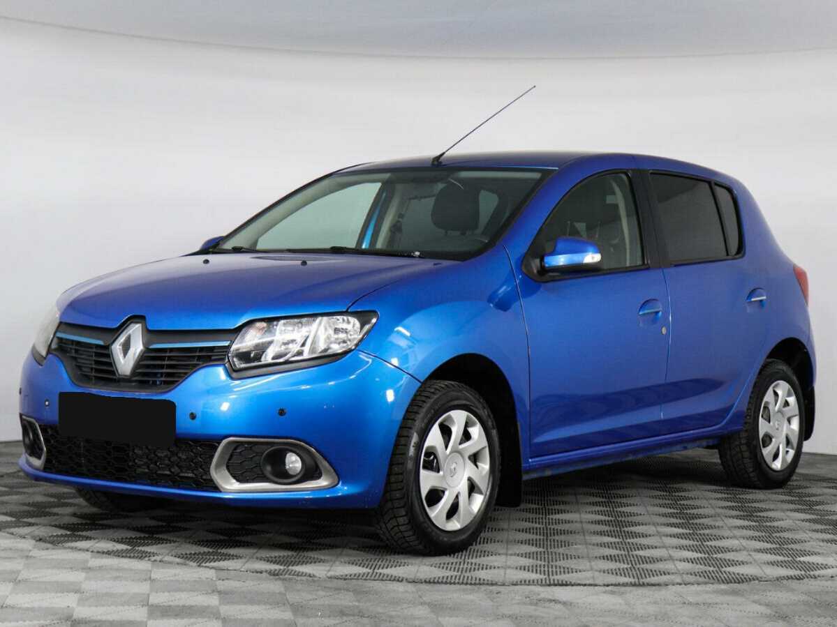 Renault Sandero с пробегом — 2016 год. Посмотреть фото