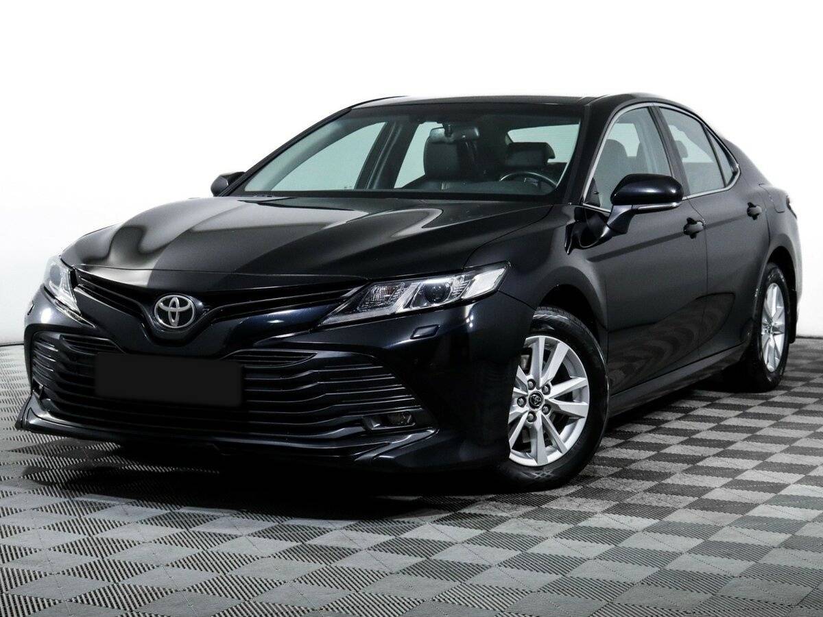 Toyota Camry с пробегом — 2019 год. Посмотреть фото