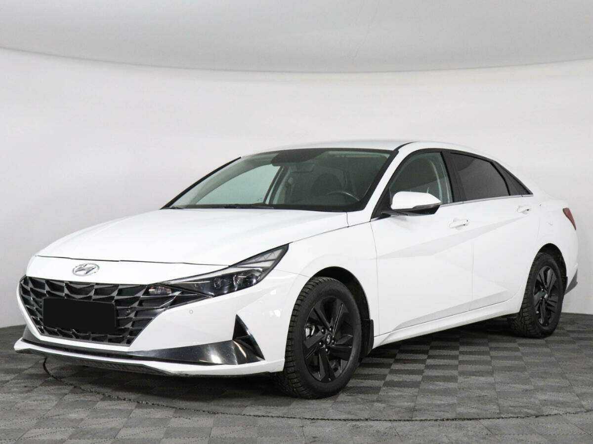Hyundai Elantra с пробегом — 2021 год. Фото: #0