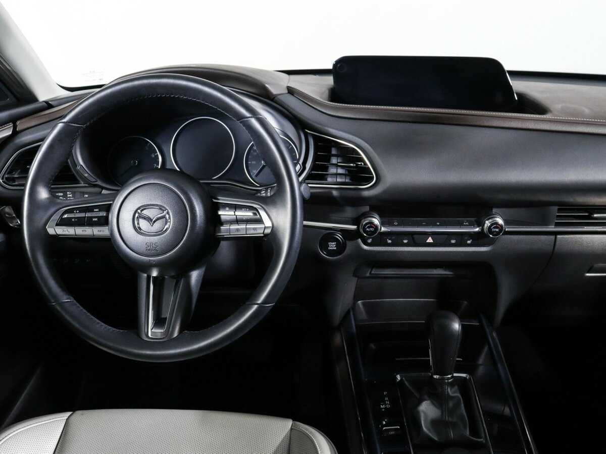 Mazda CX-30 с пробегом — 2020 год. Фото: #8