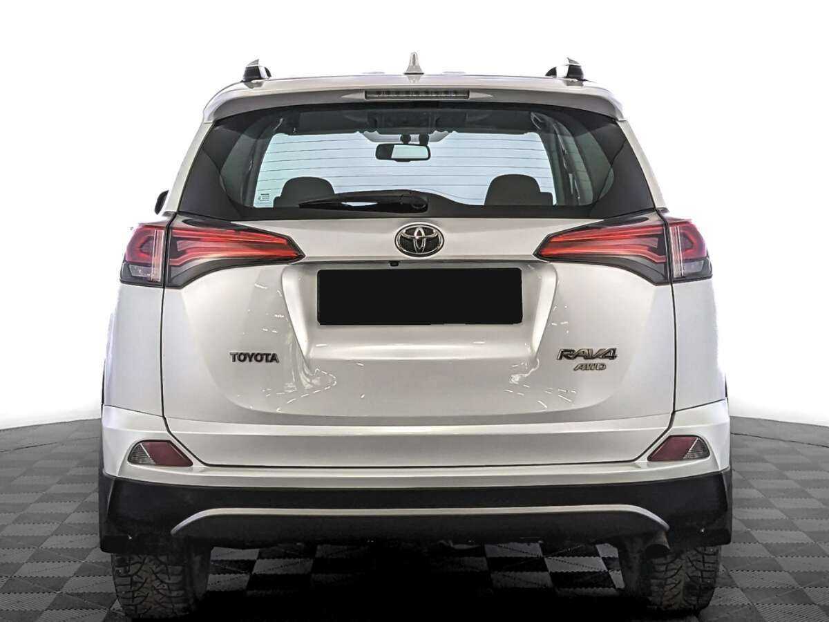 Toyota RAV4 с пробегом — 2019 год. Фото: #5