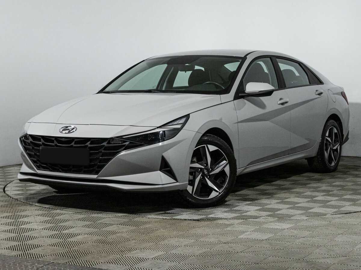 Hyundai Elantra с пробегом — 2023 год. Фото: #0