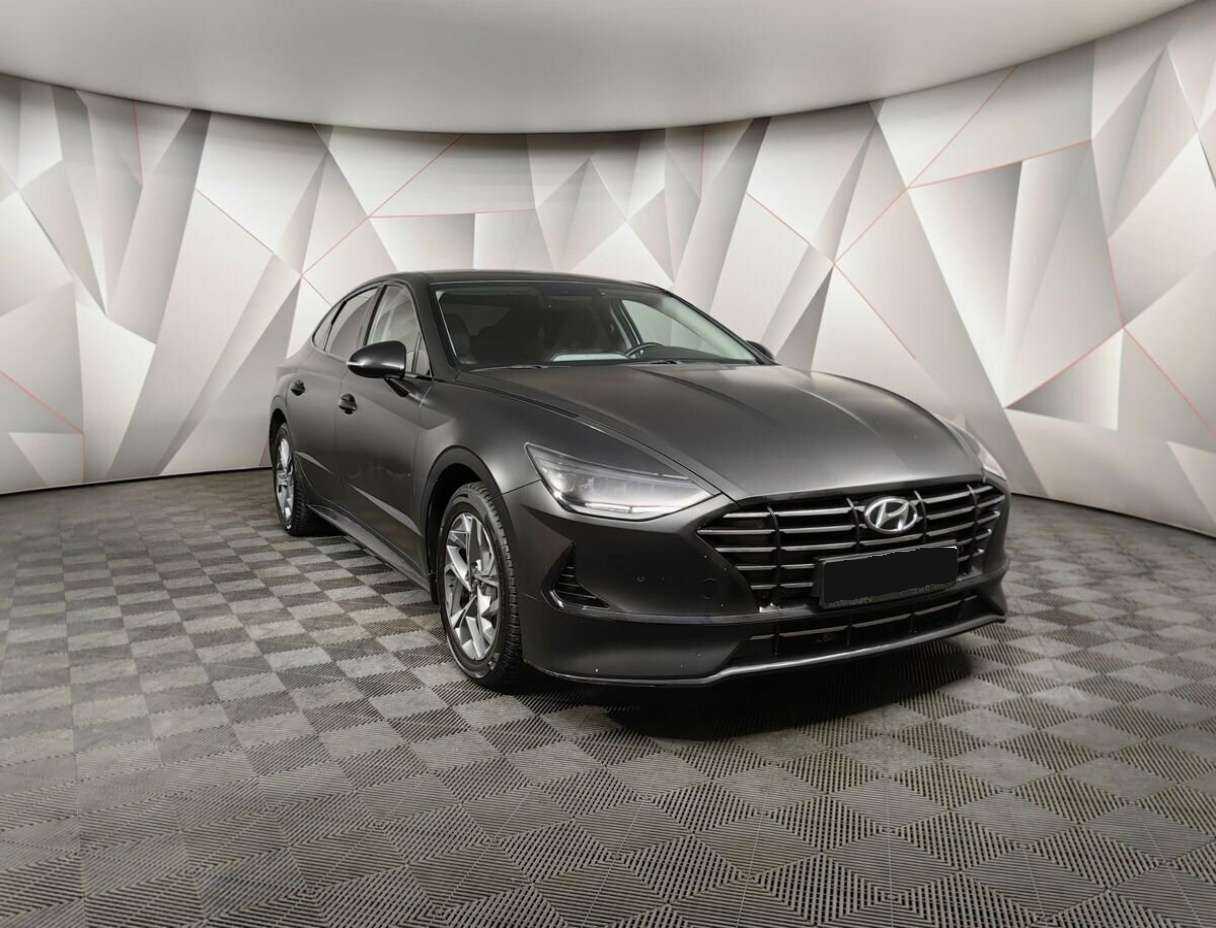 Hyundai Sonata с пробегом — 2019 год. Фото: #2