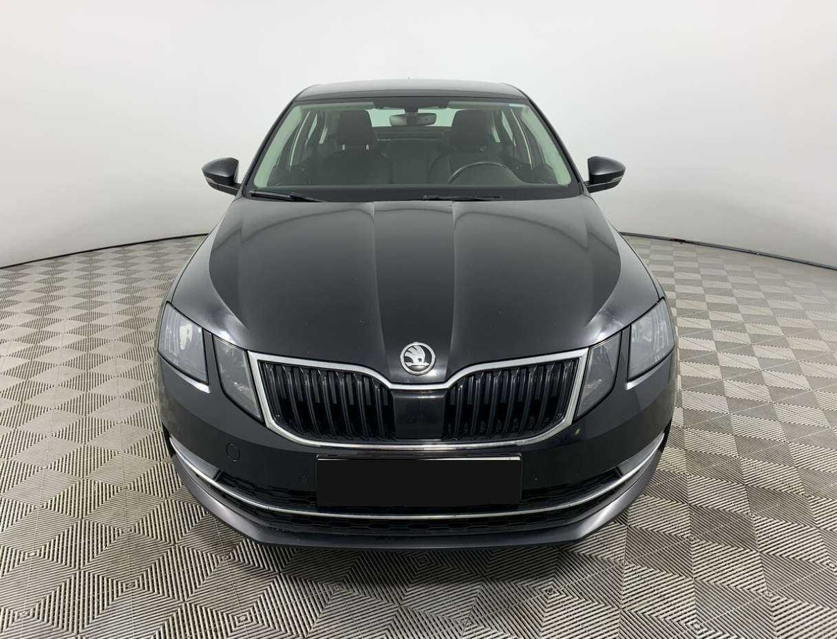 Skoda Octavia с пробегом — 2018 год. Фото: #1