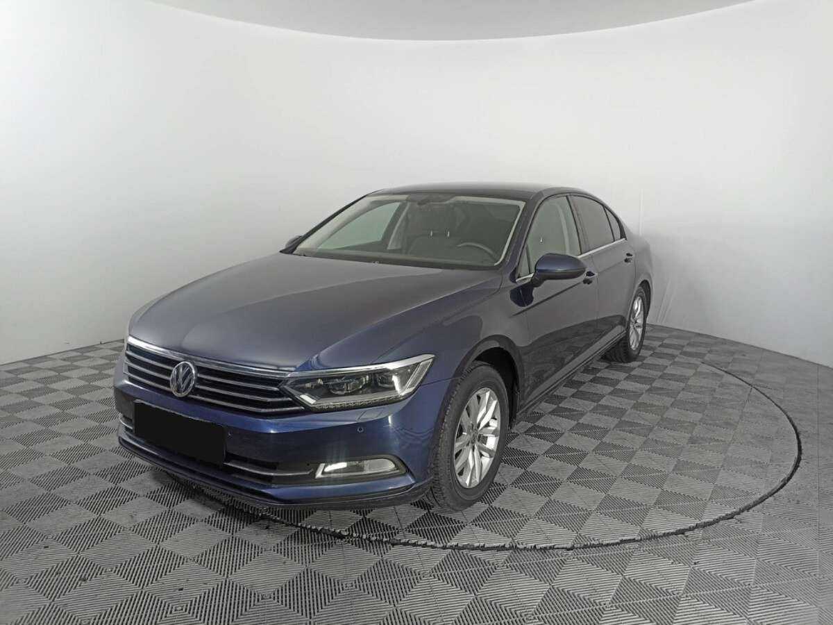 Volkswagen Passat с пробегом — 2016 год. Посмотреть фото