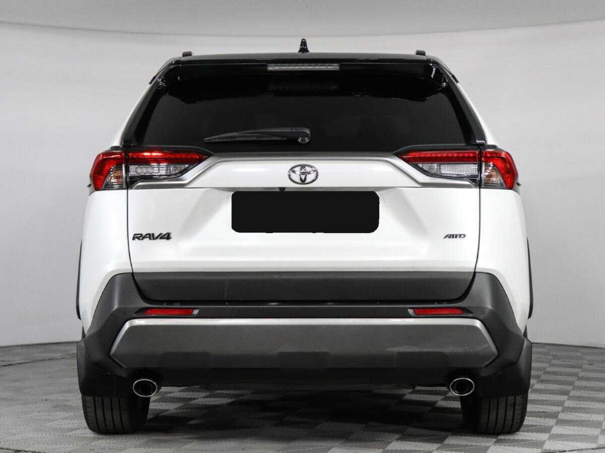 Toyota RAV4 с пробегом — 2020 год. Фото: #4
