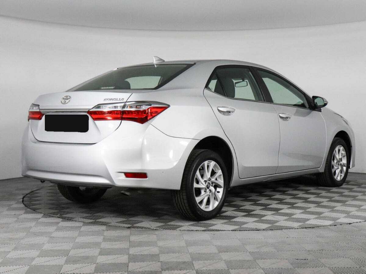 Toyota Corolla с пробегом — 2017 год. Фото: #4