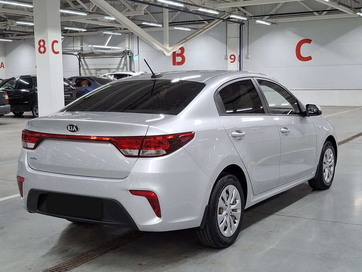 Kia Rio с пробегом — 2019 год. Фото: #4