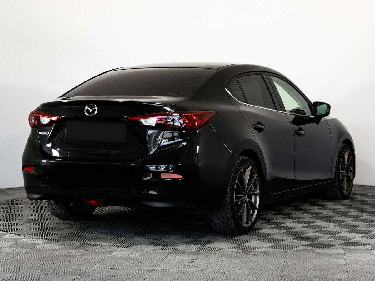 Mazda 3 с пробегом — 2013 год. Фото: #4