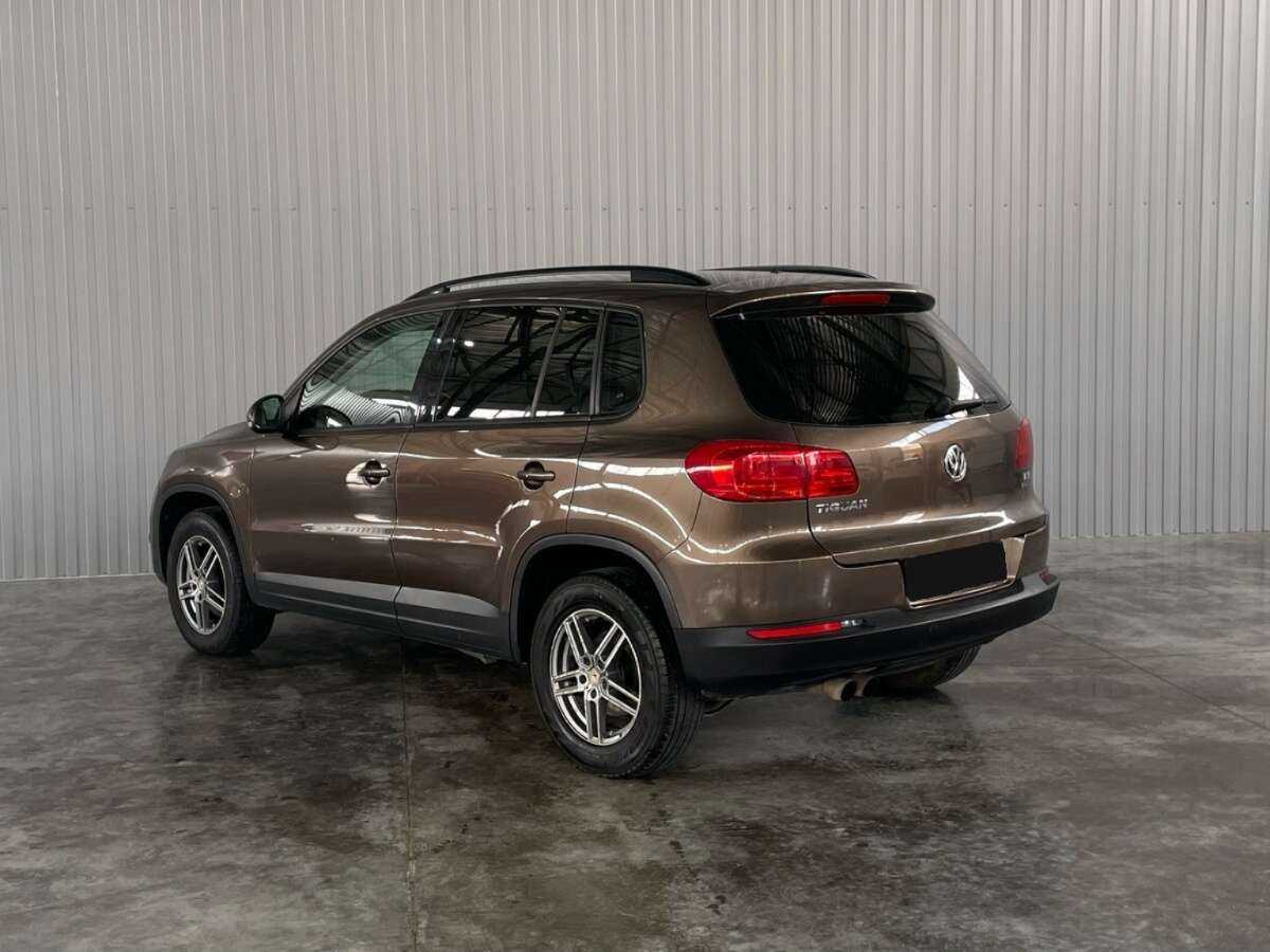 Volkswagen Tiguan с пробегом — 2014 год. Фото: #6