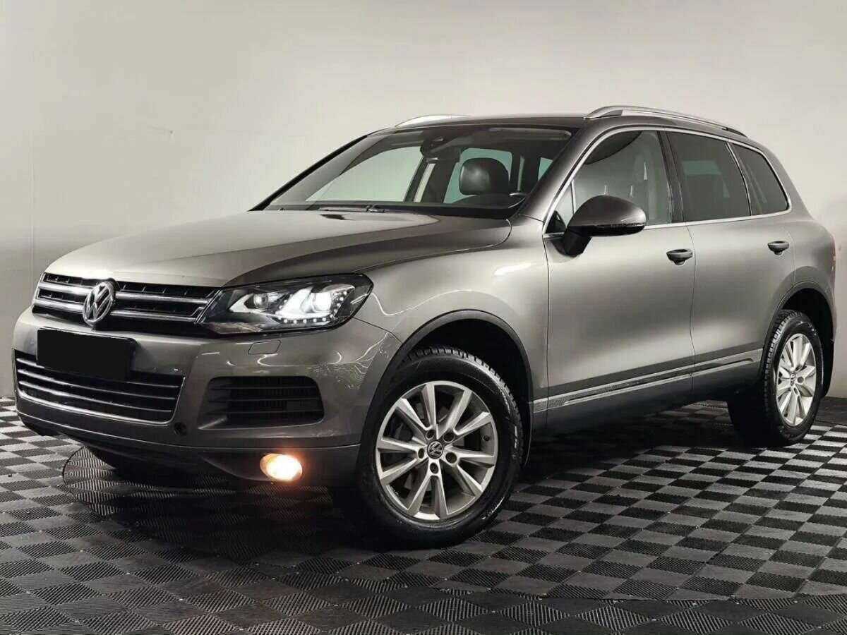 Volkswagen Touareg с пробегом — 2014 год. Фото: #0