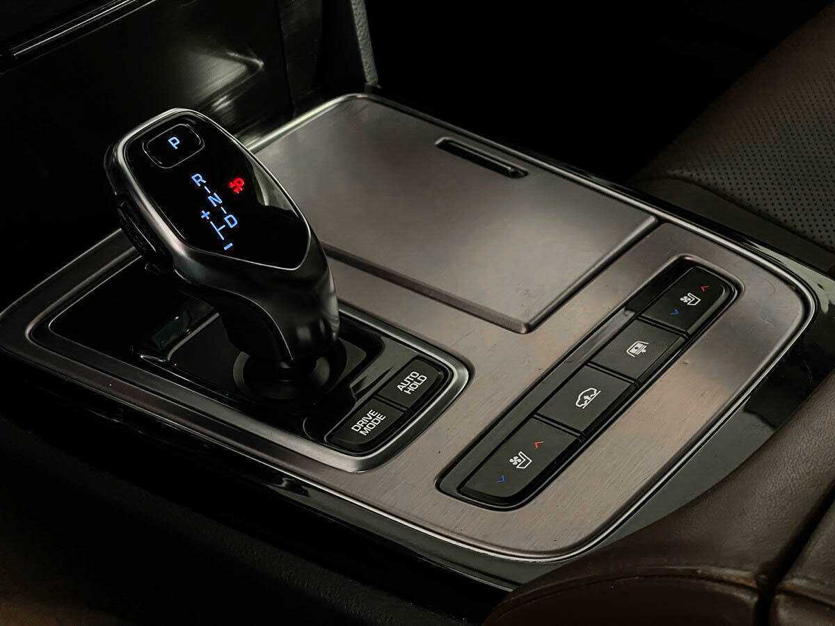 Hyundai Equus с пробегом — 2014 год. Фото: #15