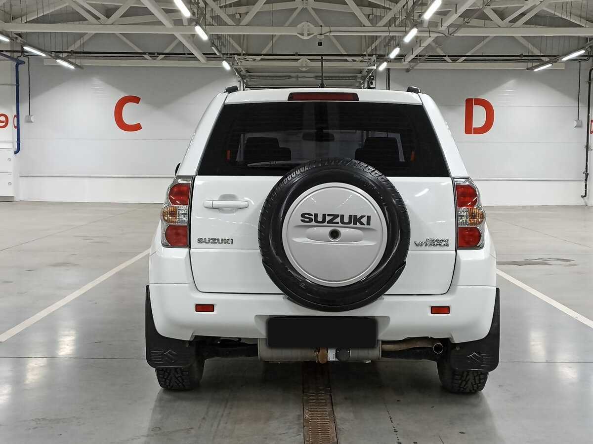 Suzuki Grand Vitara с пробегом — 2013 год. Фото: #5