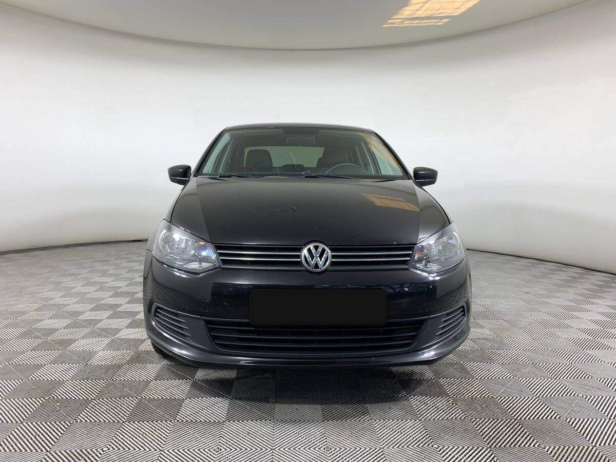 Volkswagen Polo с пробегом — 2014 год. Фото: #1