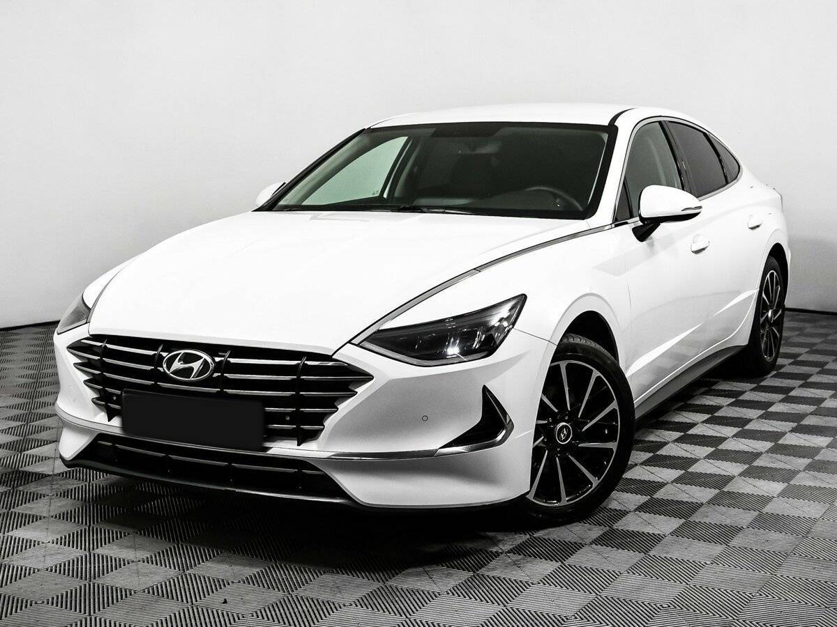 Hyundai Sonata с пробегом — 2020 год. Посмотреть фото