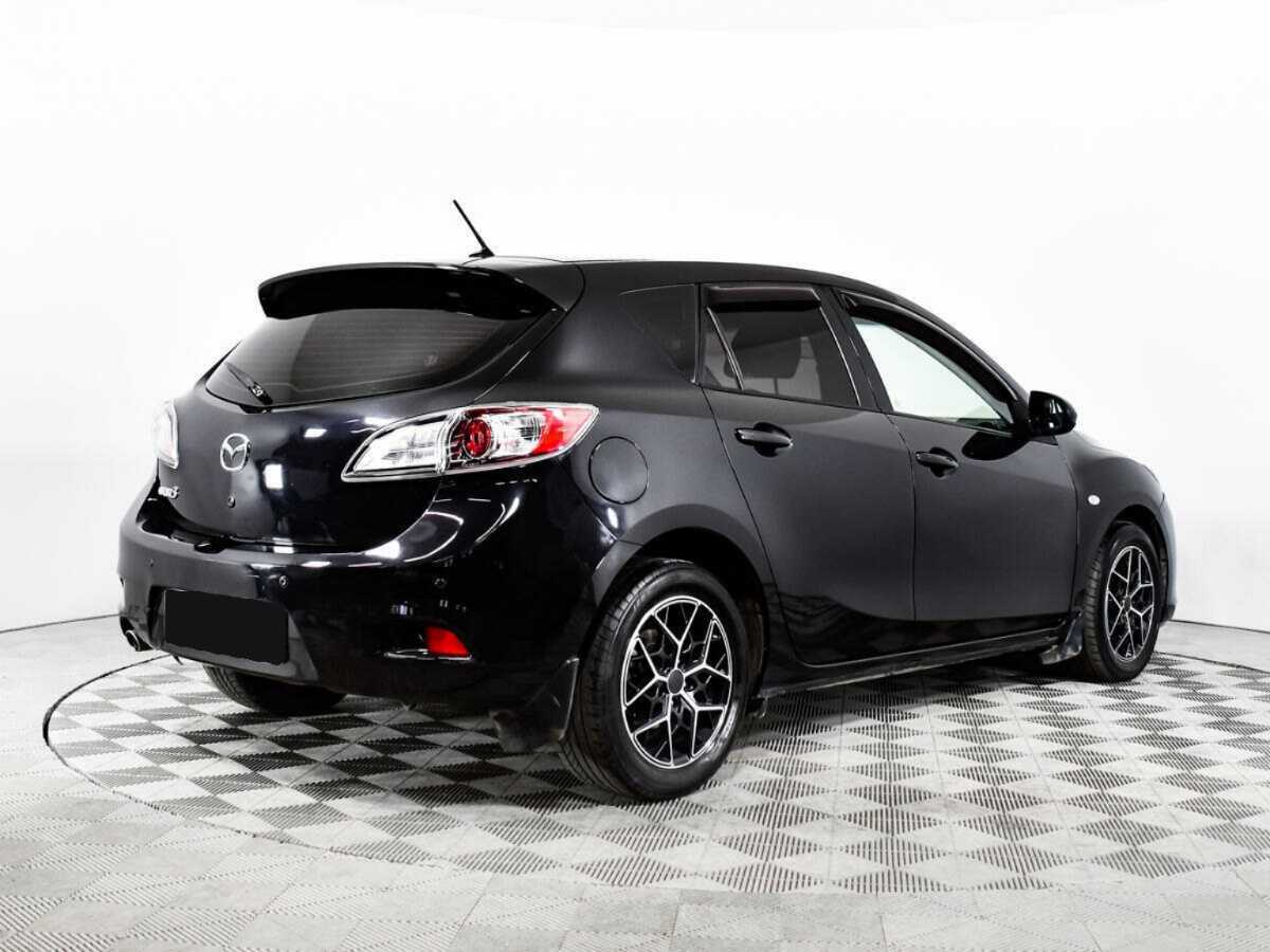 Mazda 3 с пробегом — 2012 год. Фото: #4