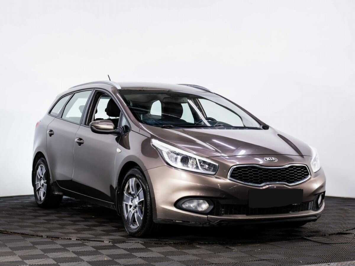 Kia Ceed с пробегом — 2013 год. Фото: #2