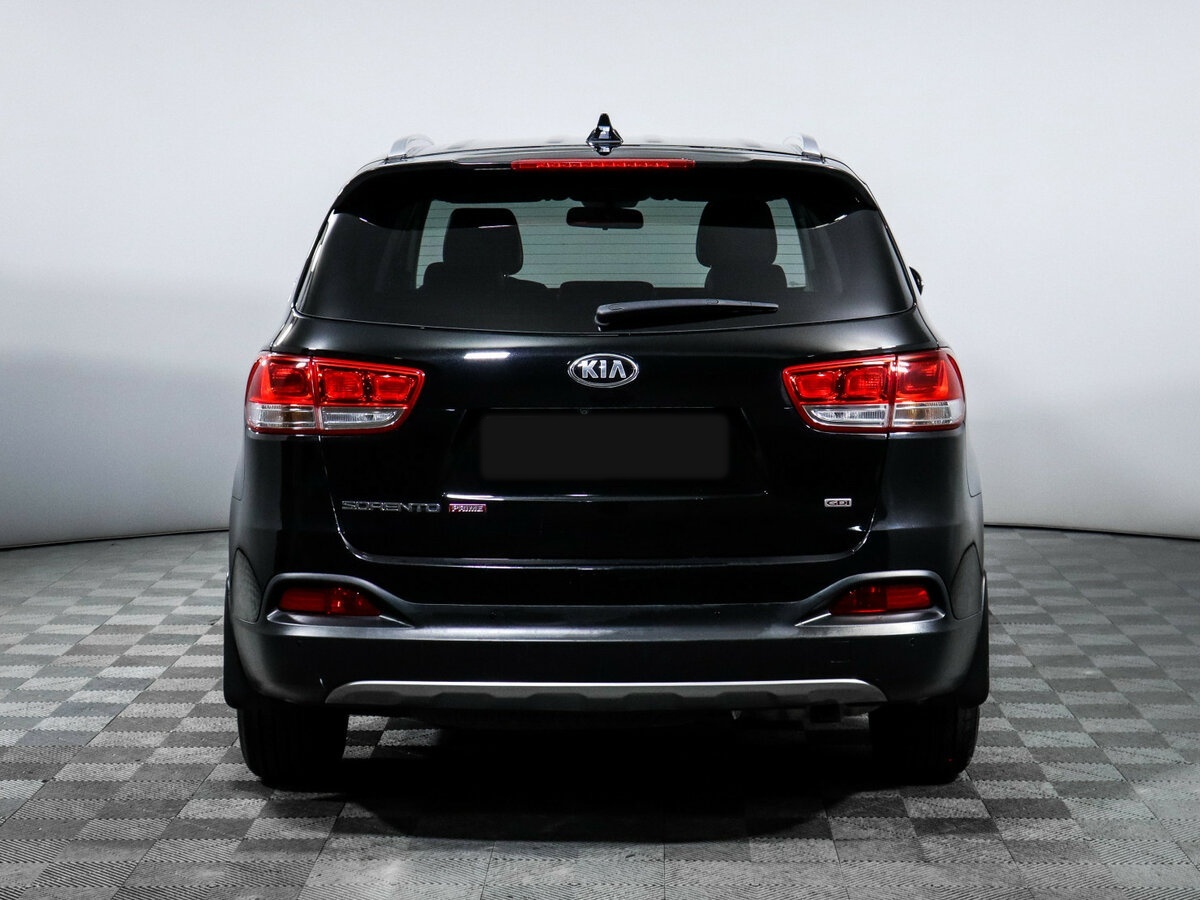 Kia Sorento с пробегом — 2017 год. Фото: #5