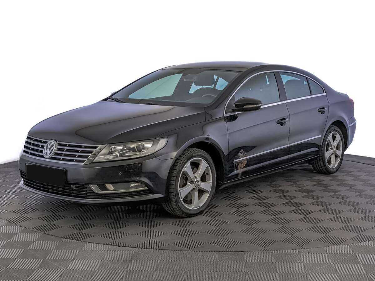 Volkswagen Passat CC с пробегом — 2012 год. Фото: #0