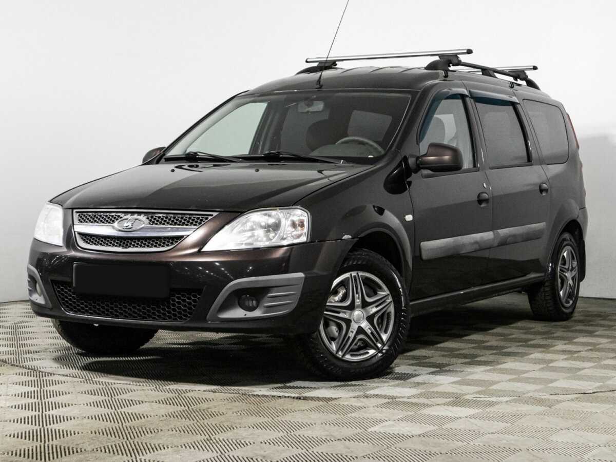 Lada (ВАЗ) Largus с пробегом — 2018 год. Посмотреть фото