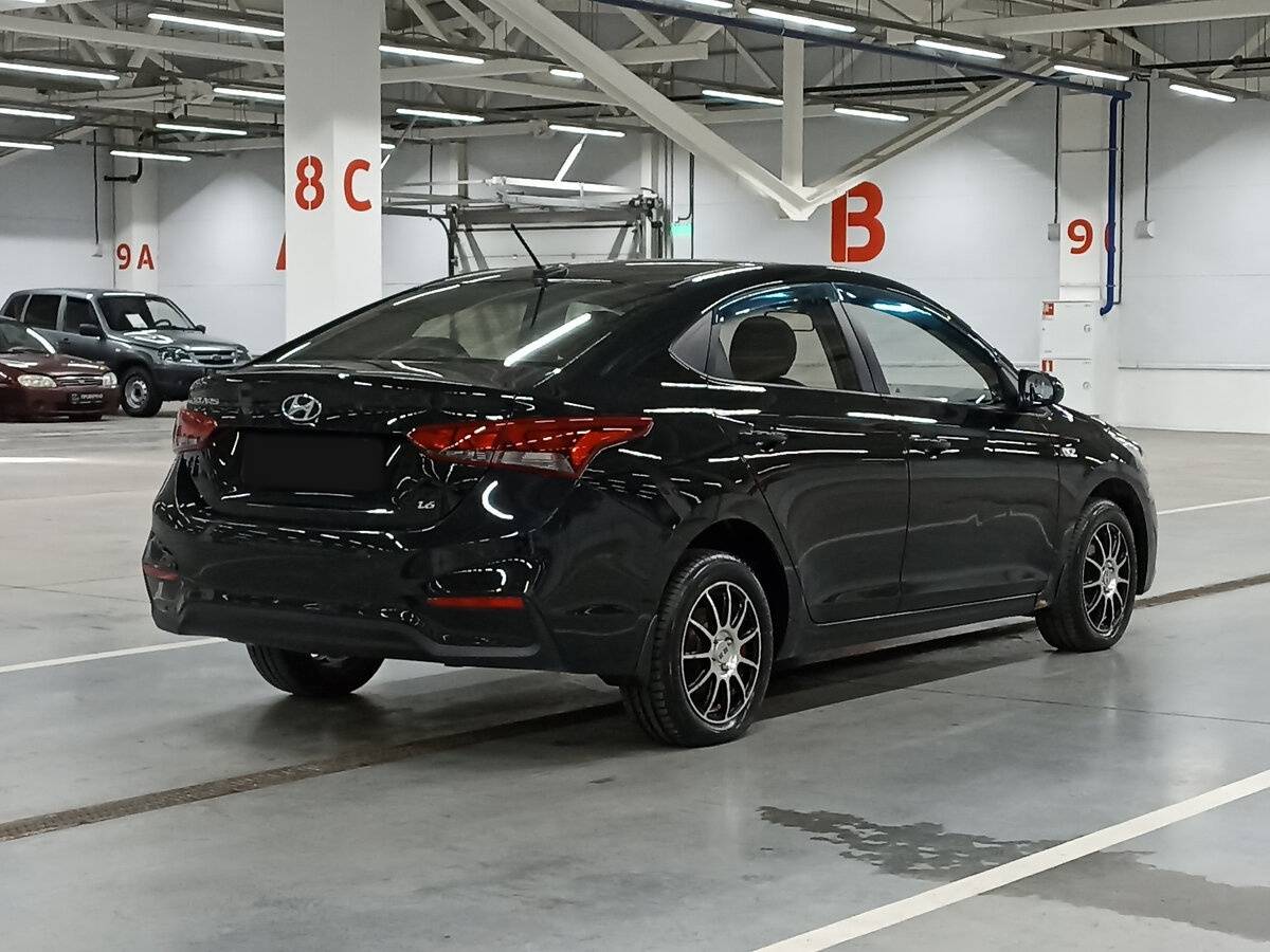 Hyundai Solaris с пробегом — 2018 год. Фото: #4