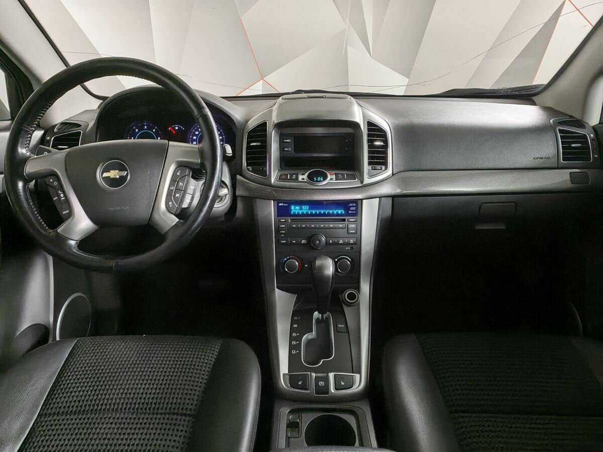 Chevrolet Captiva с пробегом — 2013 год. Фото: #9