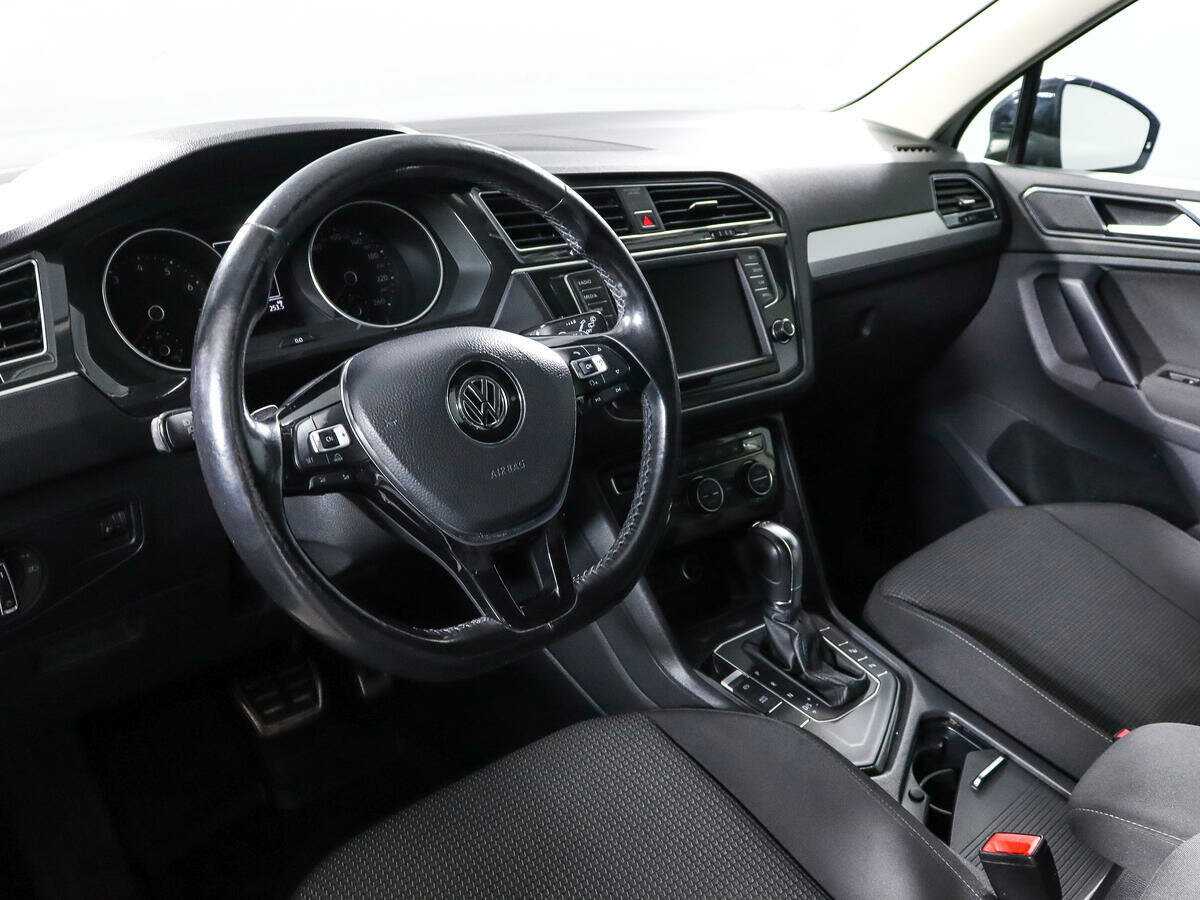 Volkswagen Tiguan с пробегом — 2017 год. Фото: #13