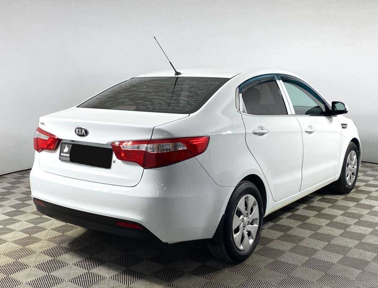 Kia Rio с пробегом — 2014 год. Фото: #4