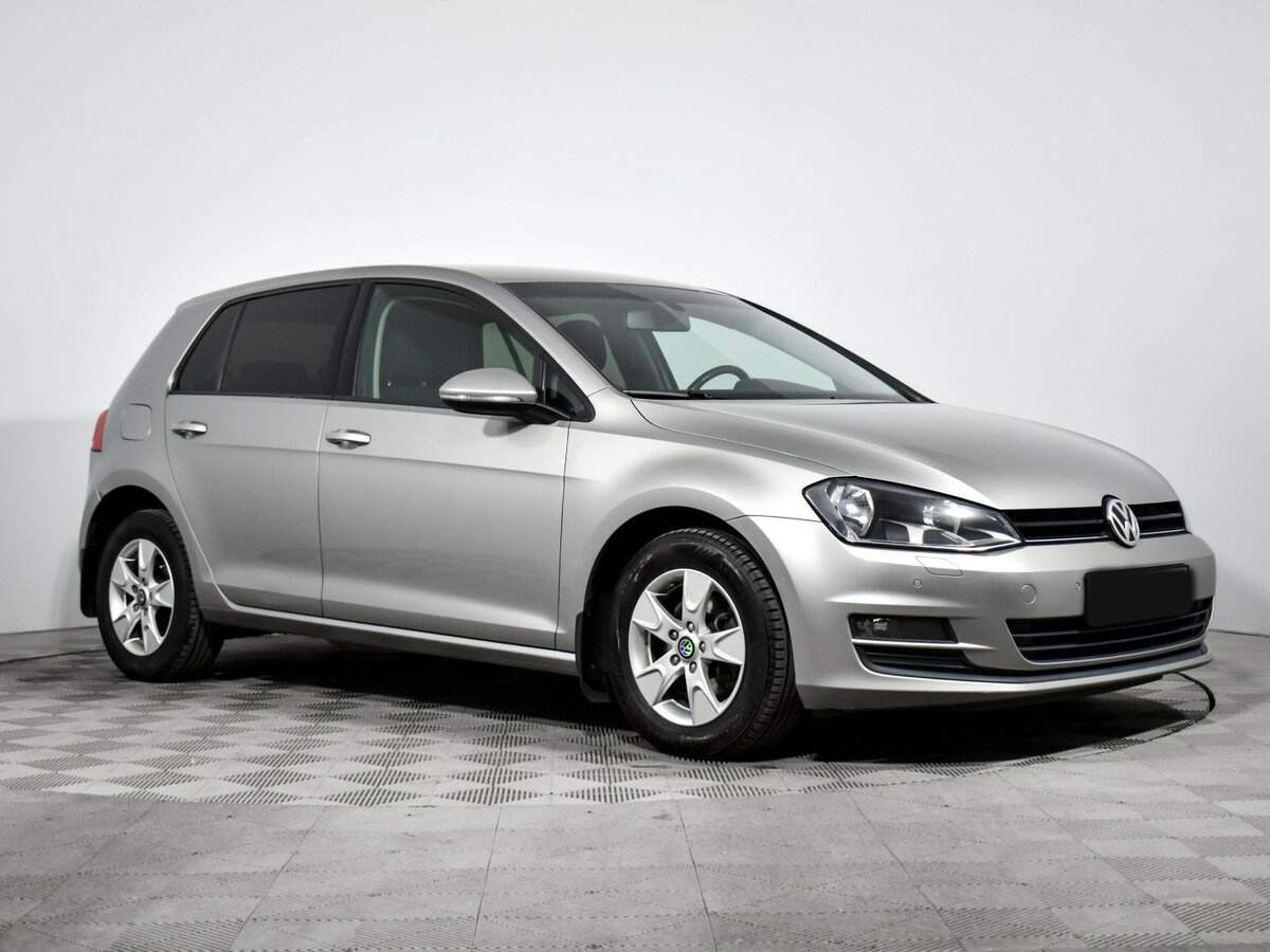 Volkswagen Golf с пробегом — 2013 год. Фото: #2