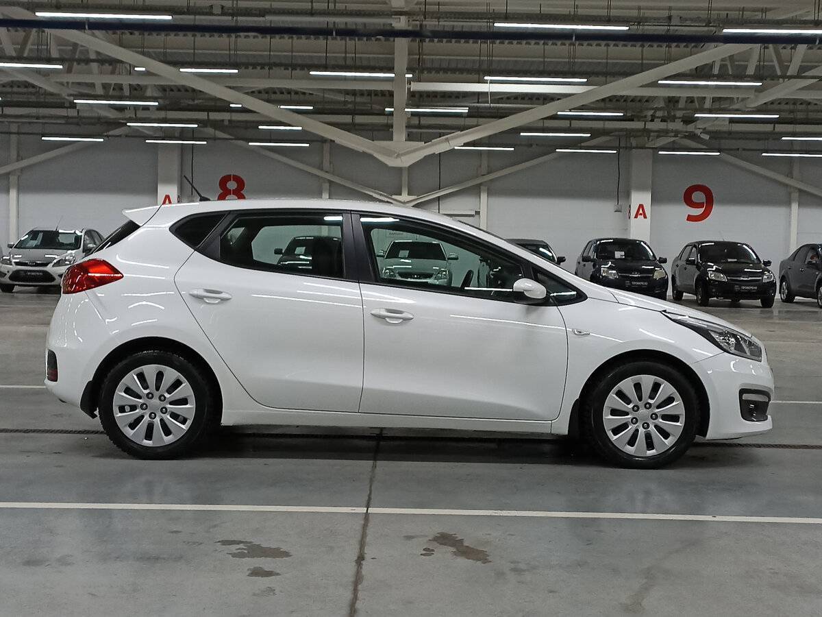 Kia Ceed с пробегом — 2015 год. Фото: #3