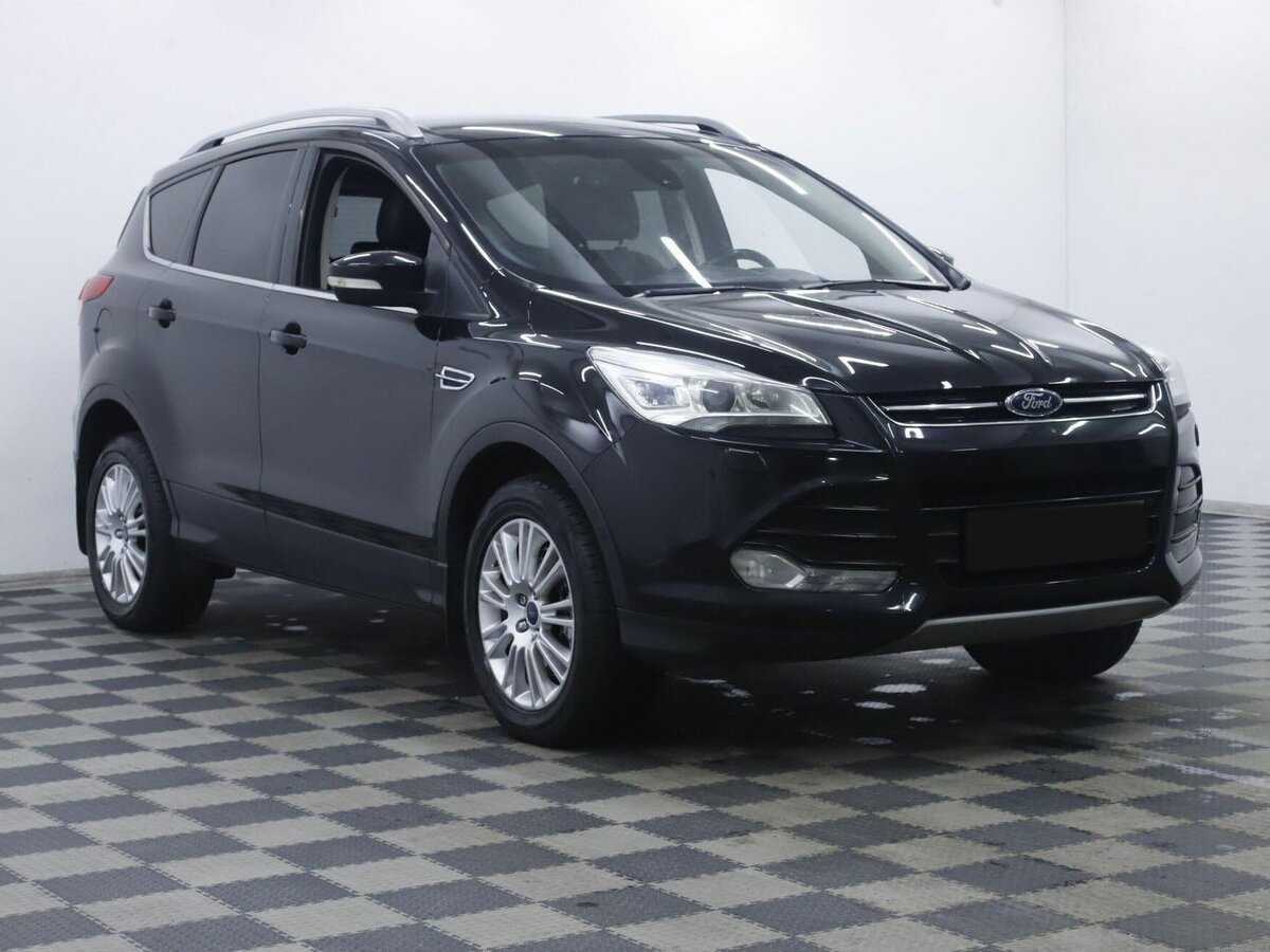 Ford Kuga с пробегом — 2015 год. Фото: #1