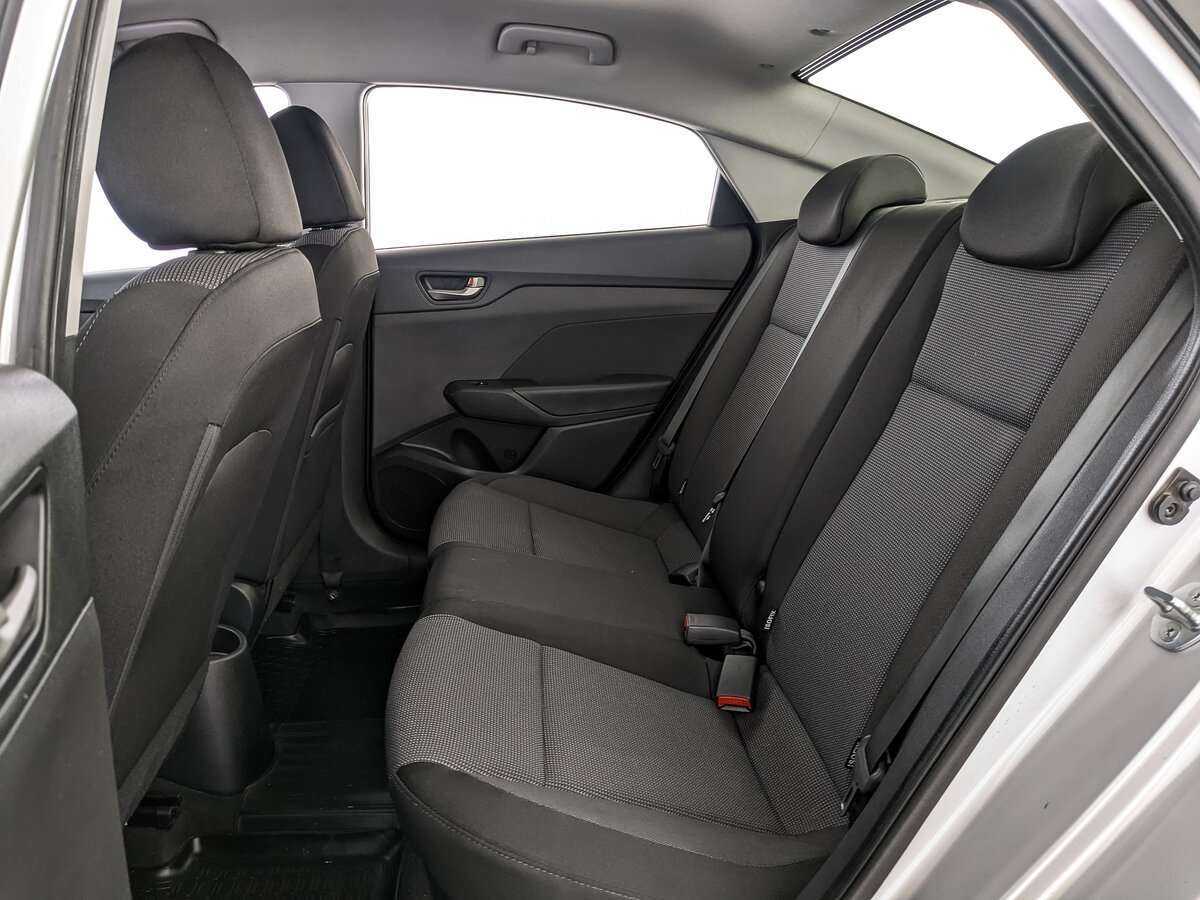 Hyundai Solaris с пробегом — 2018 год. Фото: #13