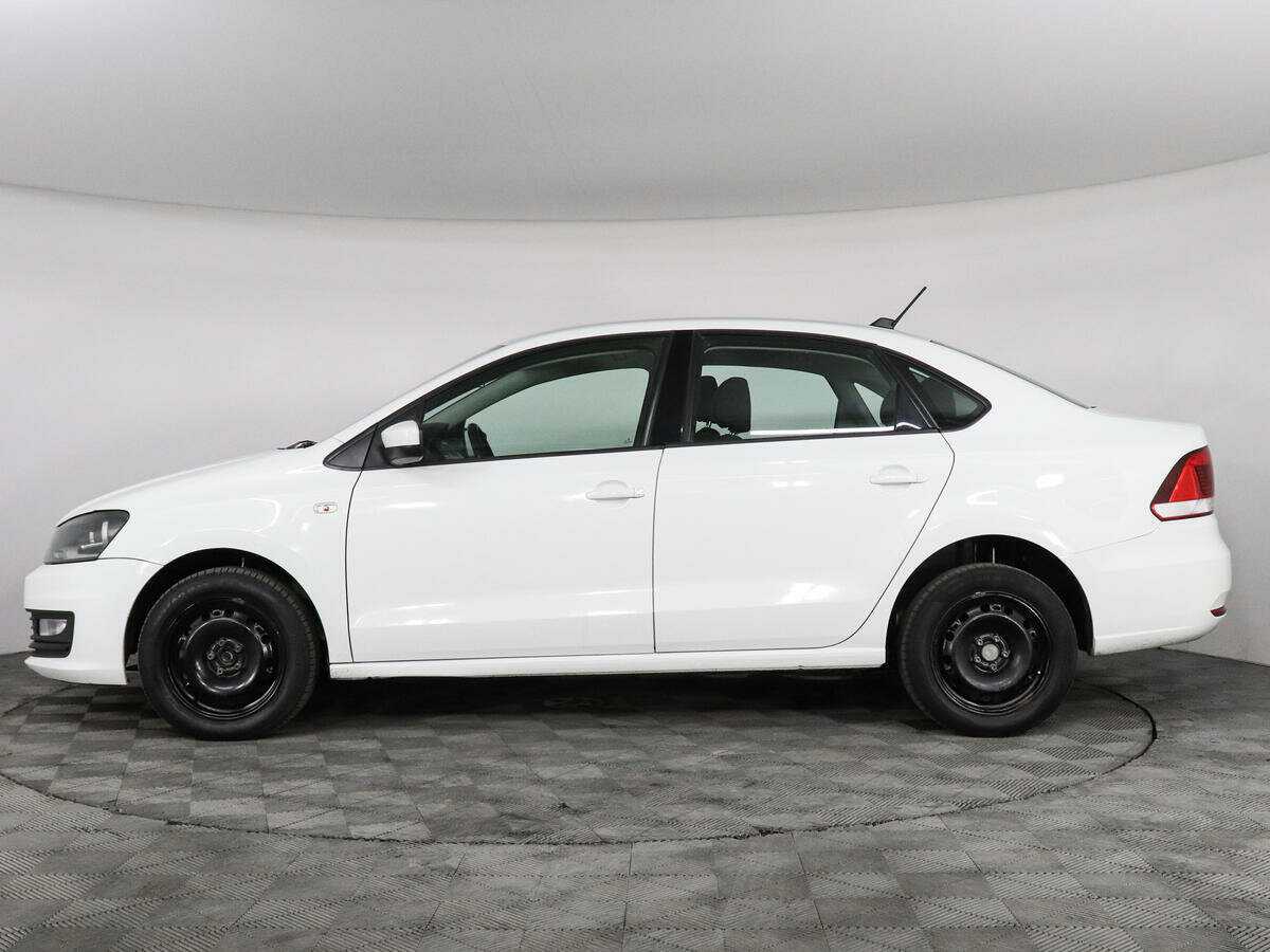 Volkswagen Polo с пробегом — 2018 год. Фото: #7