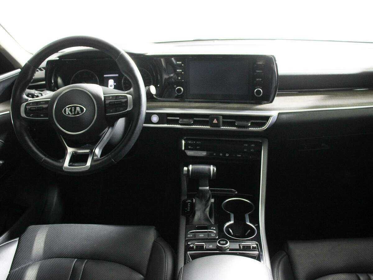 Kia K5 с пробегом — 2021 год. Фото: #9
