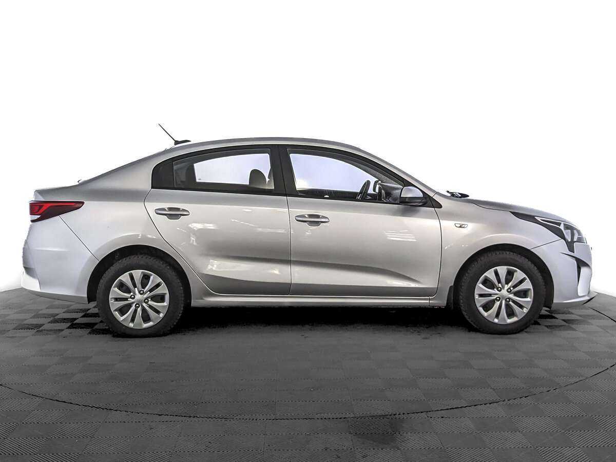 Kia Rio с пробегом — 2021 год. Фото: #3