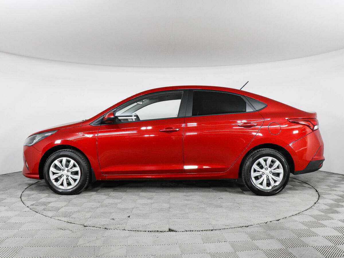 Hyundai Solaris с пробегом — 2020 год. Фото: #7