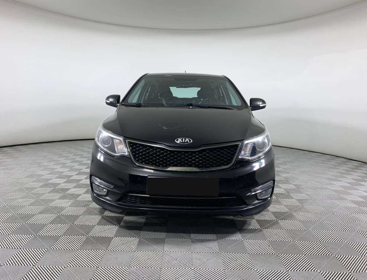 Kia Rio с пробегом — 2016 год. Фото: #1
