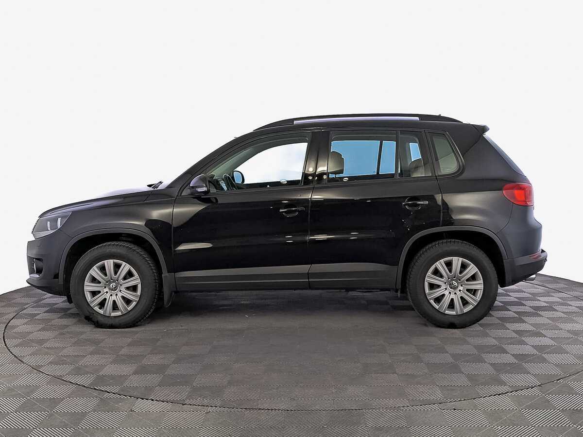Volkswagen Tiguan с пробегом — 2015 год. Фото: #7
