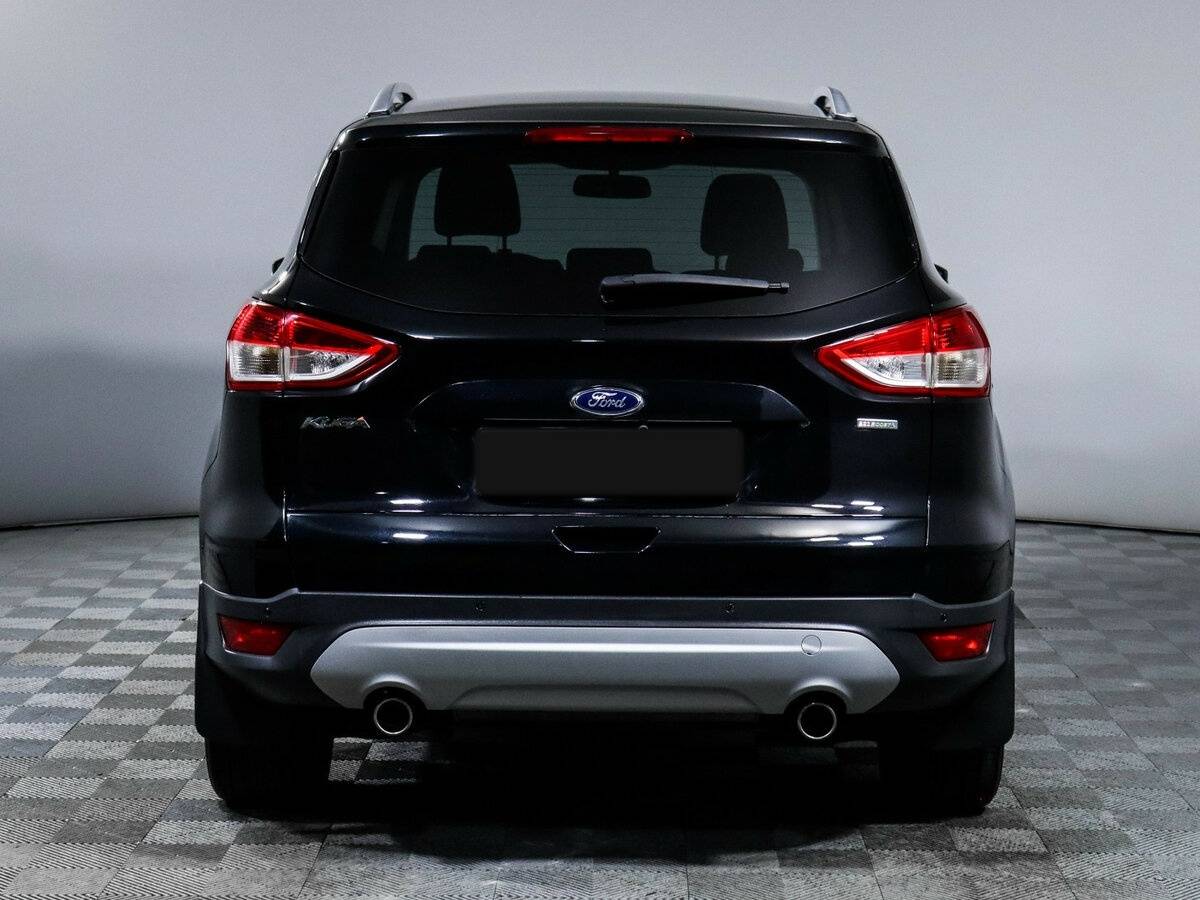 Ford Kuga с пробегом — 2014 год. Фото: #4