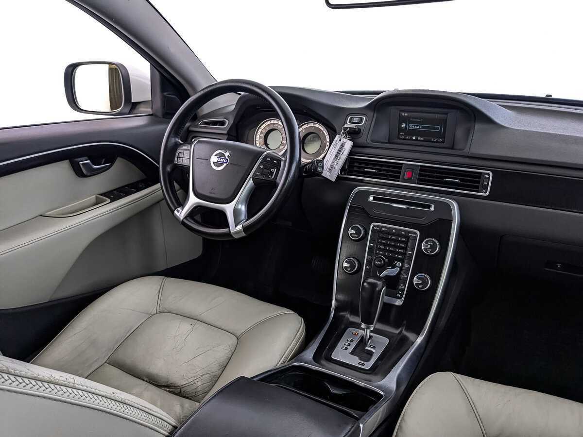 Volvo XC70 с пробегом — 2012 год. Фото: #22