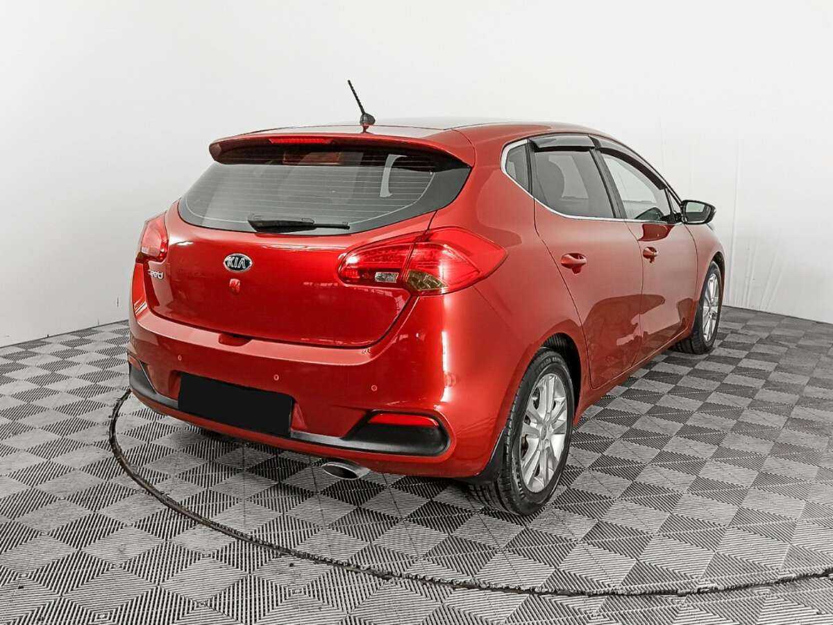 Kia Ceed с пробегом — 2014 год. Фото: #4