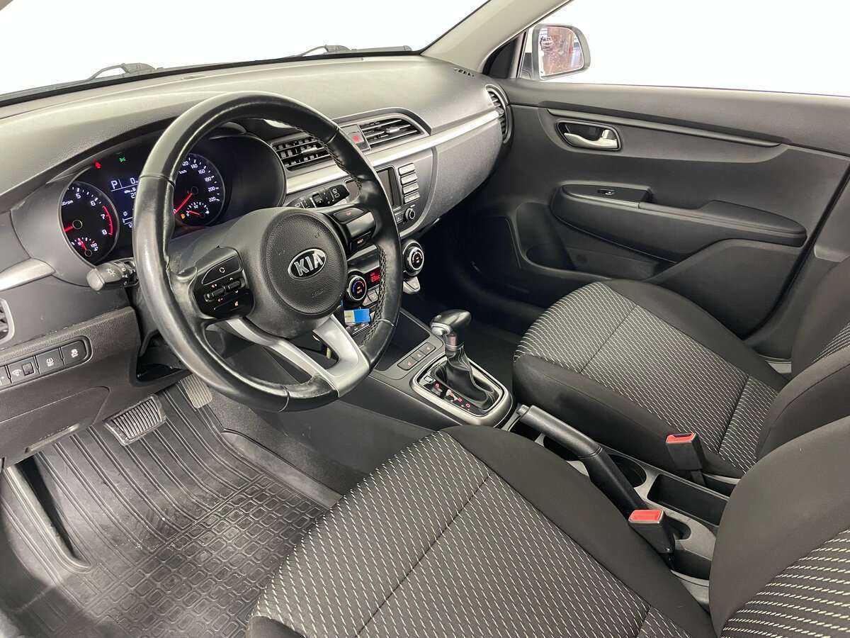 Kia Rio с пробегом — 2020 год. Фото: #7