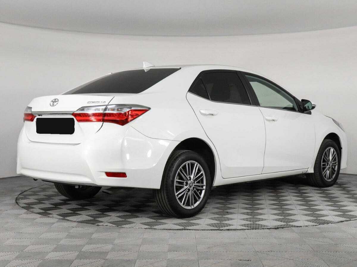 Toyota Corolla с пробегом — 2018 год. Фото: #4