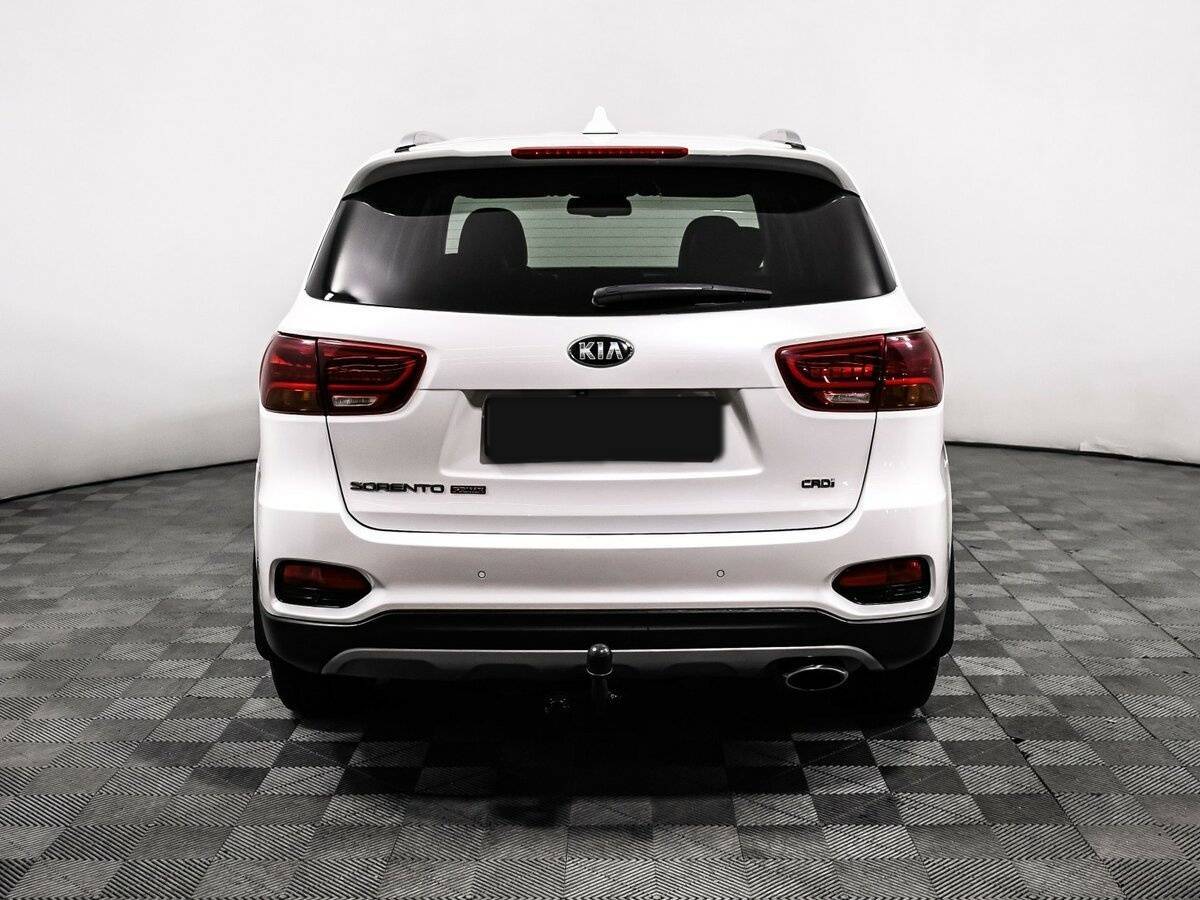 Kia Sorento с пробегом — 2018 год. Фото: #5