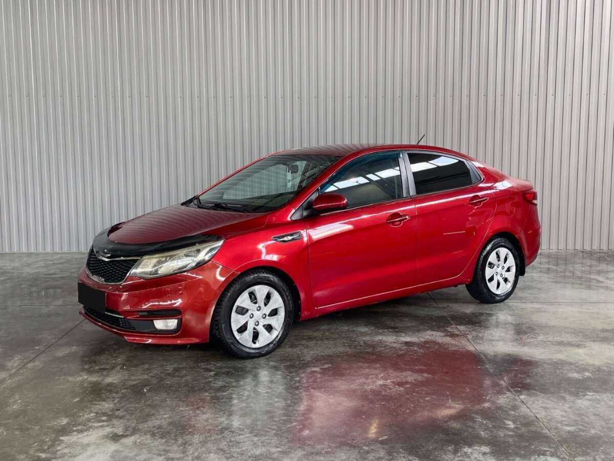 Kia Rio с пробегом — 2015 год. Фото: #0