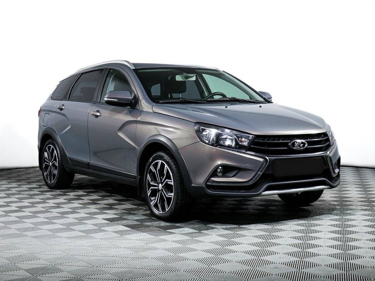 Lada (ВАЗ) Vesta с пробегом — 2020 год. Фото: #2