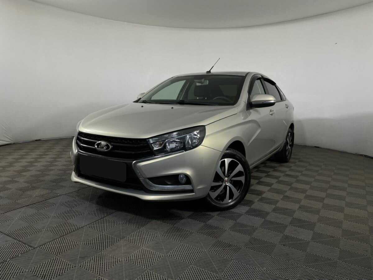 Lada (ВАЗ) Vesta с пробегом — 2018 год. Посмотреть фото