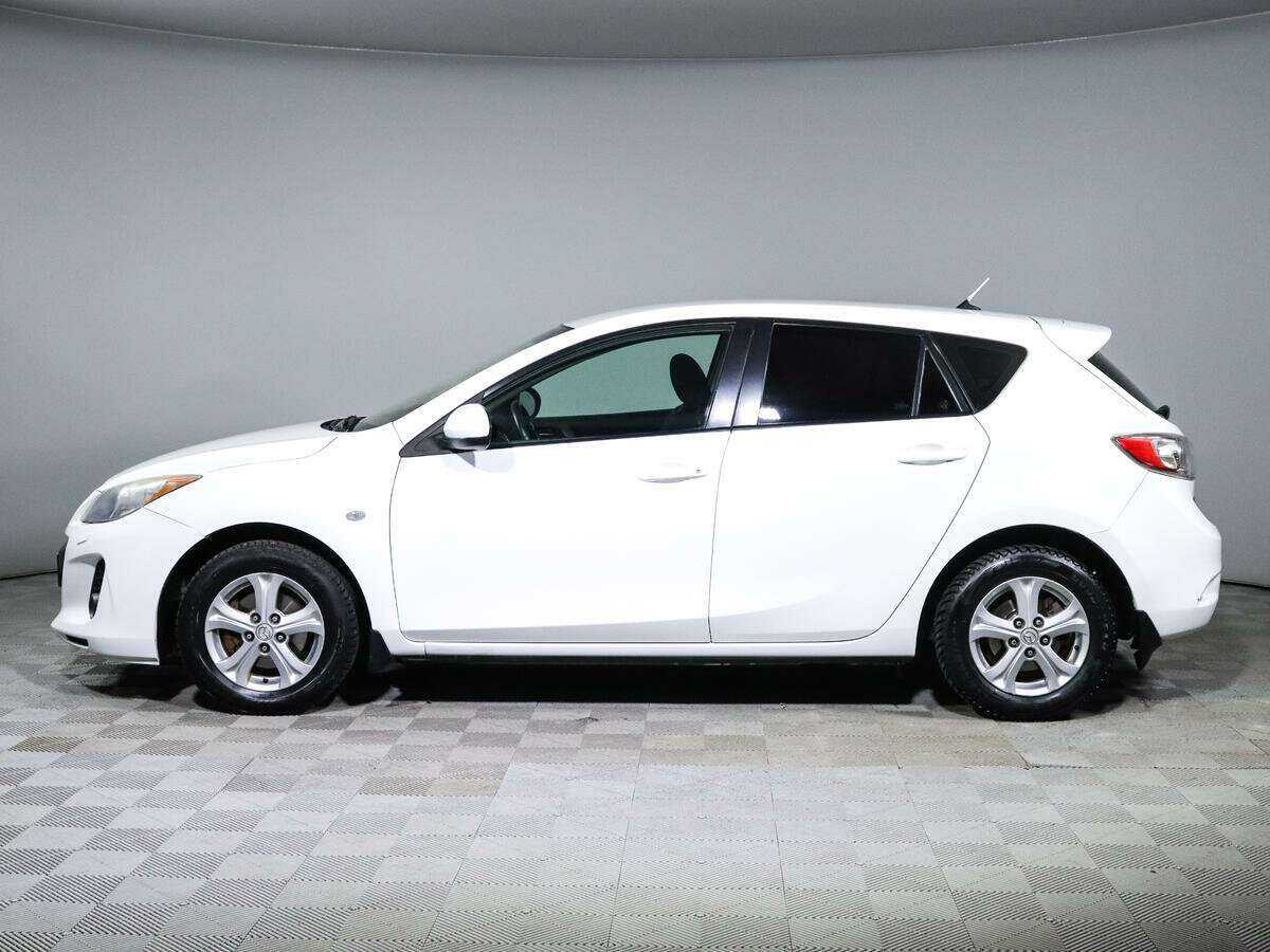 Mazda 3 с пробегом — 2012 год. Фото: #7